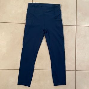 Lululemon Time to Sweat Crop 23”